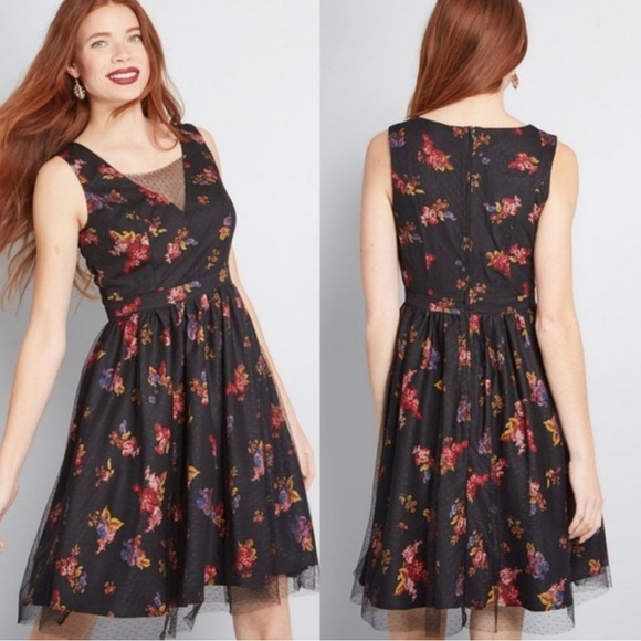 Modcloth Delightful Sight A-Line Swiss Dot Lace Overlay Black Floral Dress.. - Picture 2 of 3